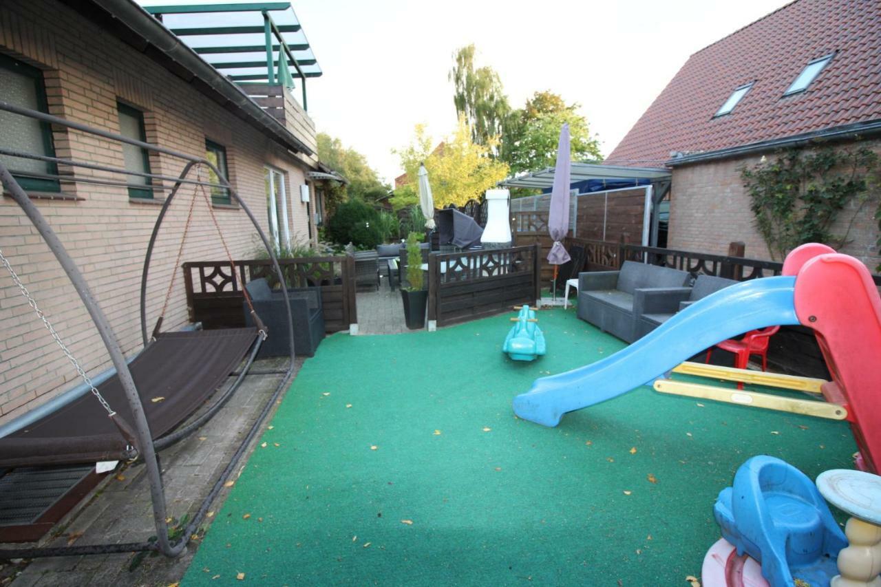 Haus Abbi, Ferienwohnung Mit Schwimmbad Hage Экстерьер фото