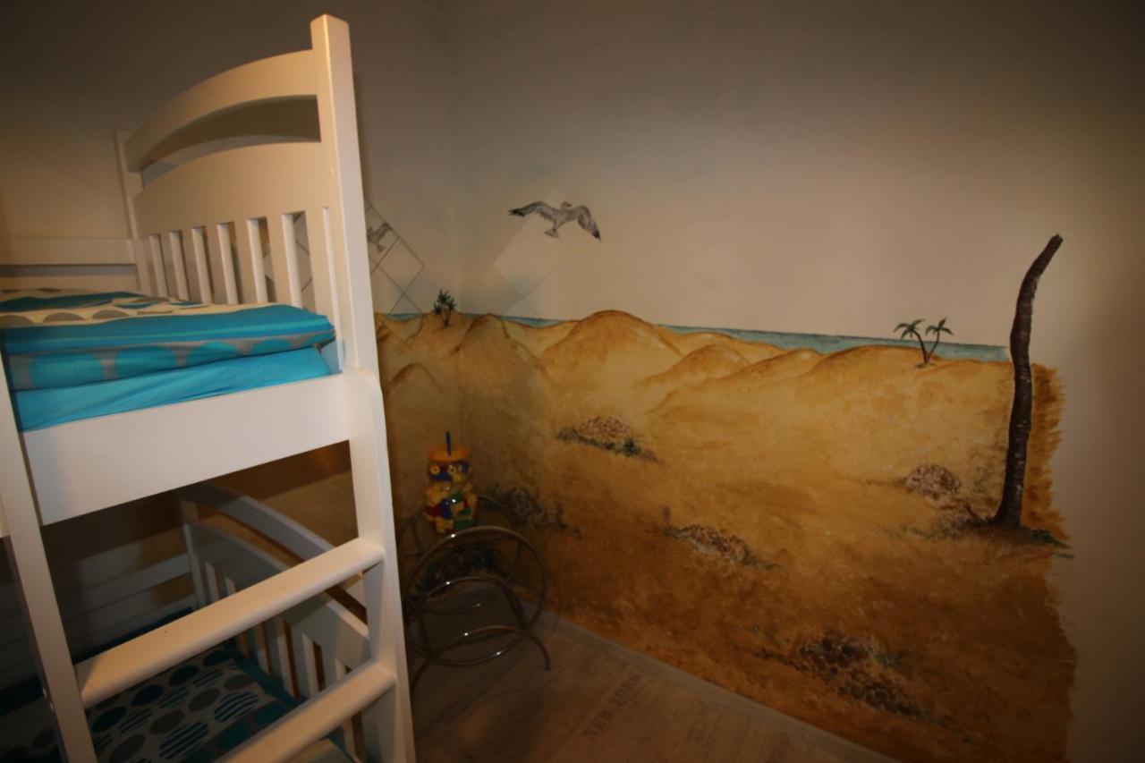 Haus Abbi, Ferienwohnung Mit Schwimmbad Hage Экстерьер фото